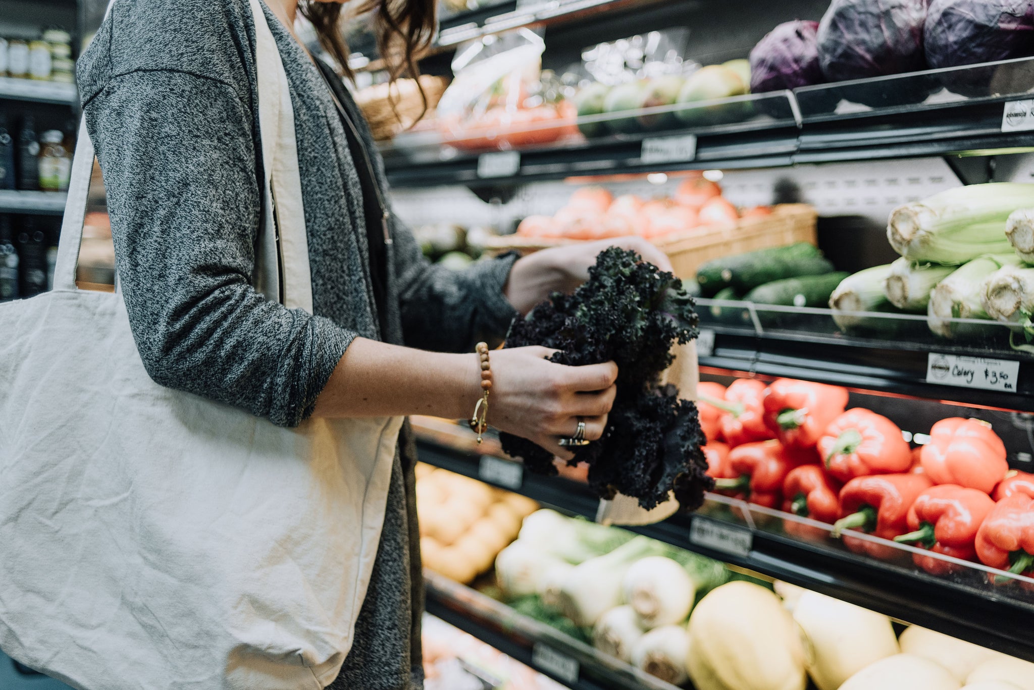 Our Guide to Package-Free, Low-Impact Grocery Shopping