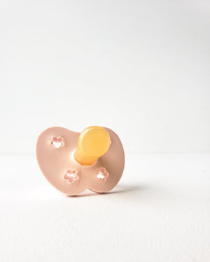 Natural Rubber Pacifier, 0-3m — Powder Pink
